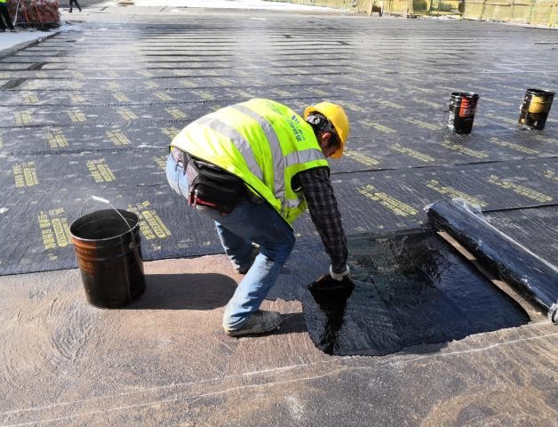 Introducción de capa impermeable de No-curado del betún de goma de NRB